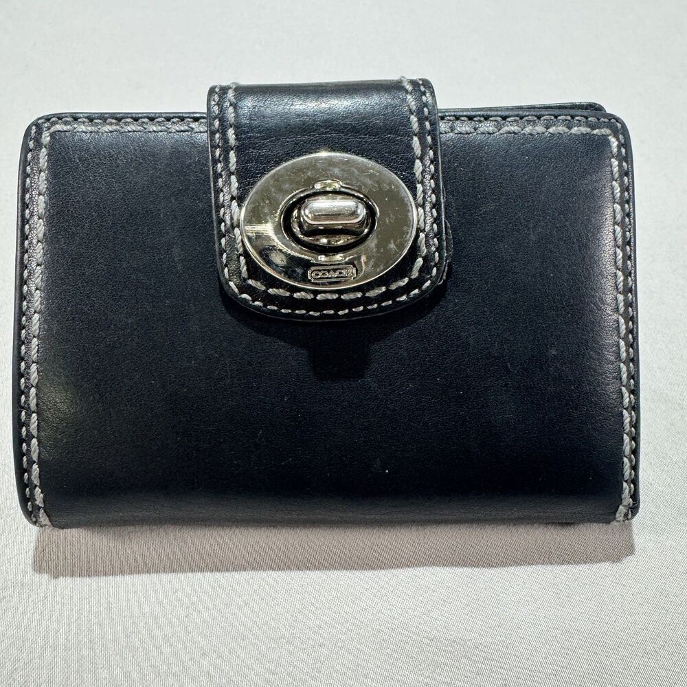Coach Vintage Black Leather Turn Lock Wallet Bifold Card ID Holder